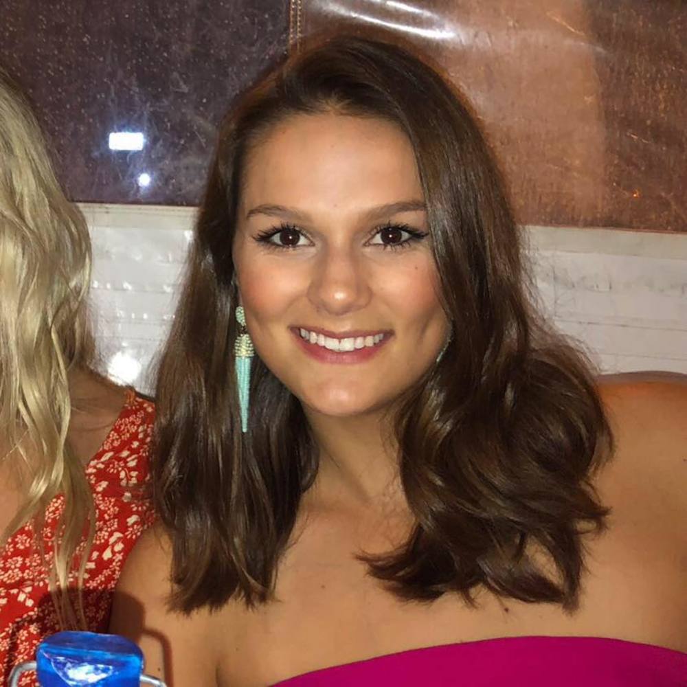 Meet your Posher, Abby